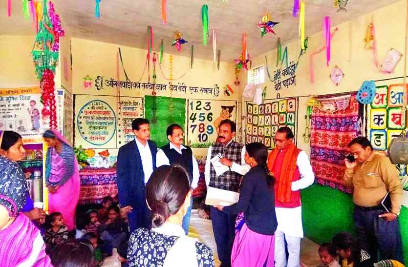 Mid-day meal scheme ‘कोई तो ऐसा दिन होगा, जब मध्याह्न भोजन ठीक नहीं बना हो’