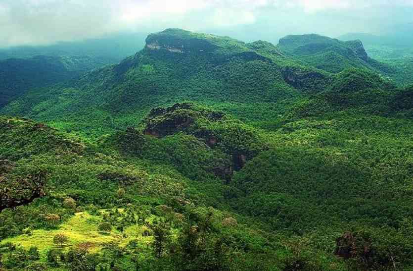 tourist hill station Pachmarhi Latest News in Hindi पचमढ़ी की सैर पर जाने से पहले ध्यान दें, नहीं होंगे परेशान