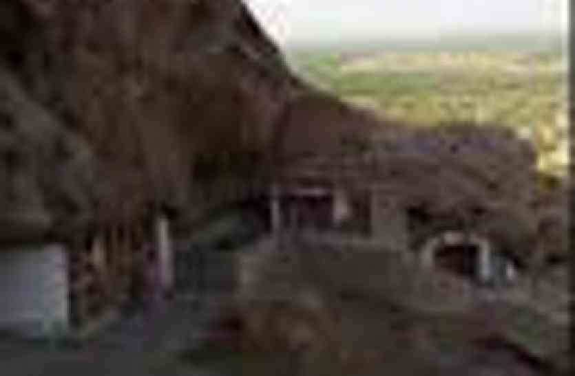 Goyana mountain,shining on Shivratri शिवरात्रि पर जगमगाएगा बाड़मेर का गोयणा भाखर