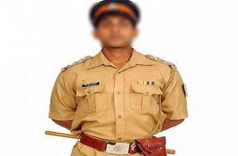 fraud ti फर्जी टीआई बनकर कोर्ट, पुलिस और पंचायत में नौकरी का झांसा देकर वसूले हजारों रुपए