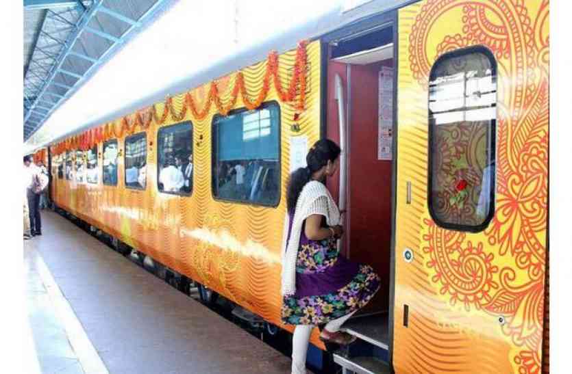 IRCTC and indian railway latet news in hindi for electrification work,Indian Railway Ministry,Indian railway stations,Indian Railway Catering and Tourism Corporation,Indian Railway,Indian Railway PSU,Indian Railway Catering and Tourism Corporation (IRCTC),Indian railway samachar,indian railway budget,indian railway news train,Indian Railway latest news,Investment in Indian Railway,indian railway provide jobs,railway minister,railway reforms,railway ticket,Railway budget,railway electrification tenders,indian railway electrification works,WCR,jabalpur wcr,new programme of wcr,jabalpur jn,indian railway pnr status,indian railway pnr status,national train enquiry system,national train enquiry system,train enquiry seat availability,Jabalpur, इंडियन रेलवे: हवा से बातें करेंगी ये चार ट्रेनें, जल्दी दिल्ली, भोपाल पहुंचाएंगी