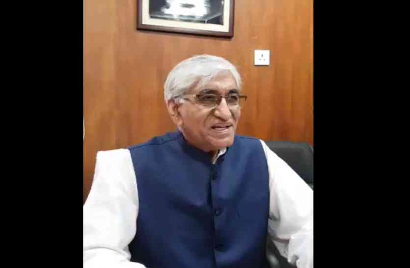 CG Budget 2018 छत्तीसगढ़ बजट: बजट पर बोले नेता प्रतिपक्ष TS सिंहदेव - CM करते हैं बड़ी-बड़ी बातें, लेकिन खजाना है खाली