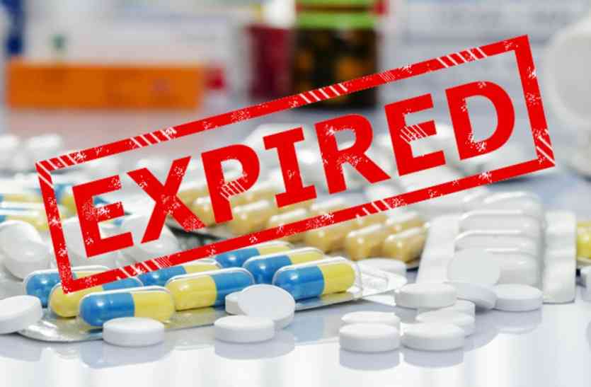 udaipur sector 14 govt hospital expiry medicine udaipur सावधान!!! उदयपुर के सेक्टर 14 के इस चिकित्सालय में मिल रही अवधिपार की दवाइयां, कहीं आप भी ना हो जाएं शिकार