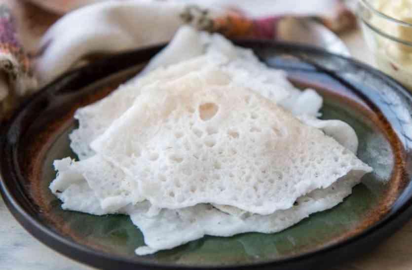 neer dosa नीर डोसा है टेस्टी साउथ इंडियन रेसिपी