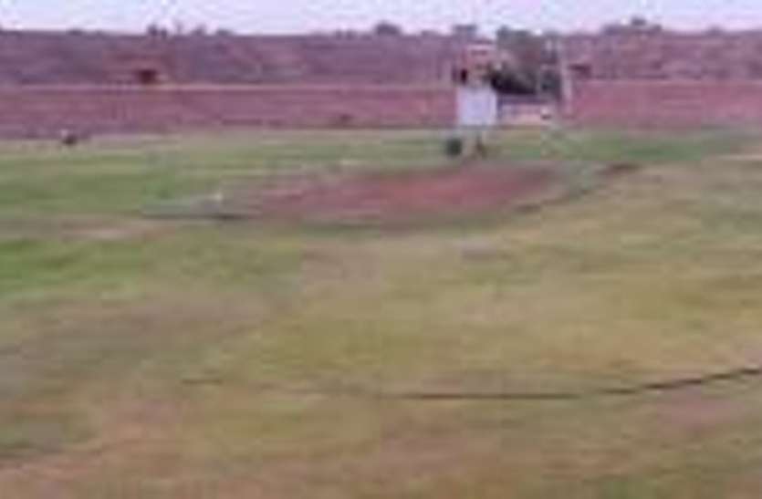 stadium मुख्यमंत्री ने चार बार की स्टेडियमों की घोषणा हुई, पूरी न हुई