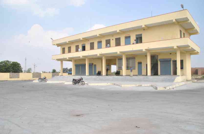 pratapgarh निगम बसों का संचालन अब नए बस स्टैण्ड से