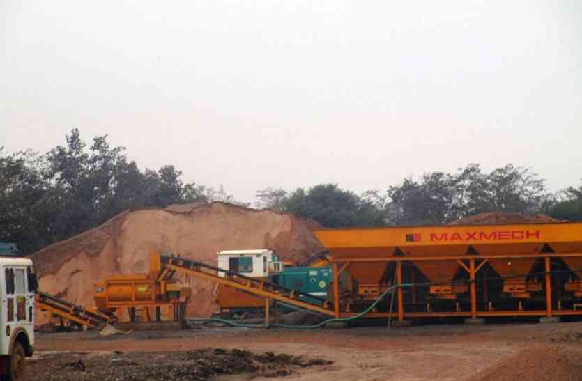 manmani कोसा केन्द्र तोड़ लगाया क्रेशर
