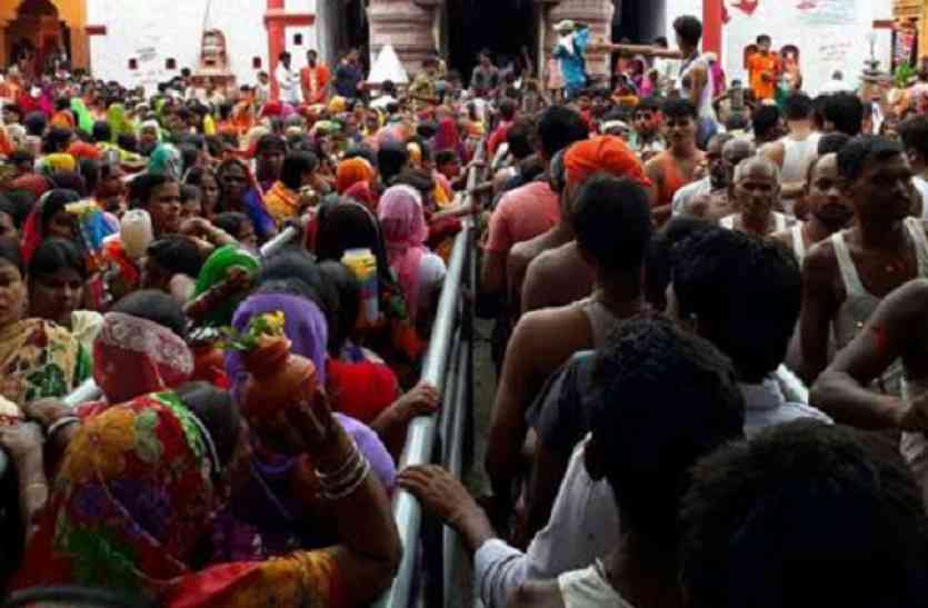 Shivratri भव्य शोभा यात्रा व शिव बारात में उमड़े श्रद्धालु