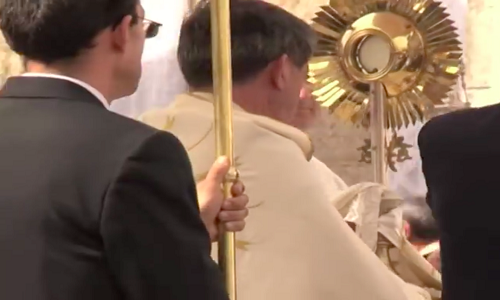 vulnerable,community,Church,tradition,Spanish,auspicious,mattresses theft,Catholicism,