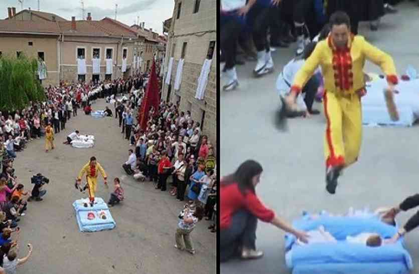 vulnerable,community,Church,tradition,Spanish,auspicious,mattresses theft,Catholicism, यहां प्रथा के नाम पर 1 साल से कम उम्र के बच्चों को कराया जाता है मौत से सामना