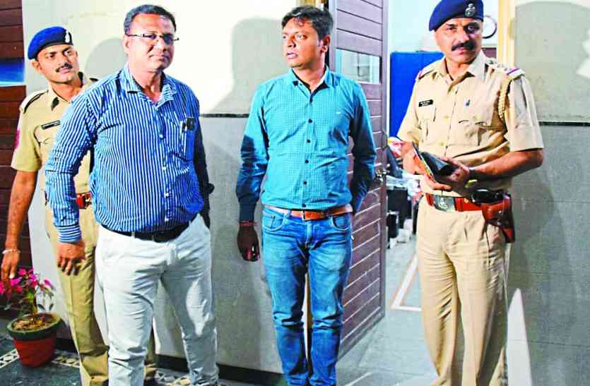 Abduction of a merchant from Ghoradoud Road, घोड़दौड़ रोड से व्यापारी का अपहरण, कार में कुछ दूर ले जाकर छोड़ दिया