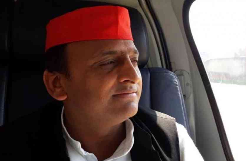 Akhilesh Yadav लोकसभा उपचुनाव पर अखिलेश यादव देंगे पीएम मोदी की 'चाय पर चर्चा' को मात, करेंगे इस कार्यक्रम को लॉन्च