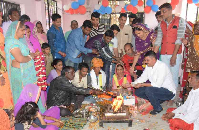 bhole ke darbar se uthi anath beti ki dolly महाशिवरात्रि पर भोले के दरबार से उठी अनाथ बेटी की डोली पूरा शहर बना घराती