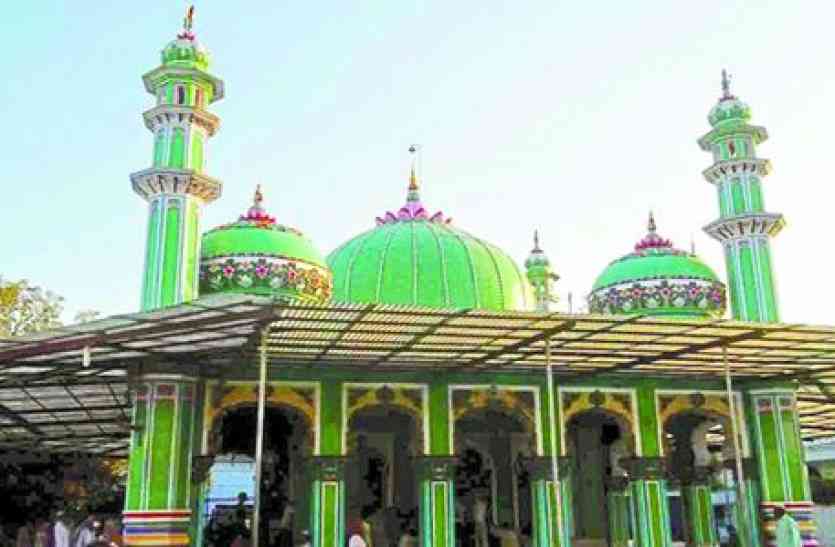 patrika विश्व प्रसिद्ध हुसैन टेकरी पर पुलिस के फरमान से उपजा आक्रोश