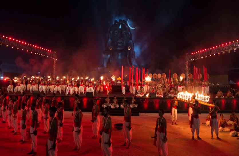 Overnight gum om nameh shivaye रातभर गूंजा ओम नम: शिवाय