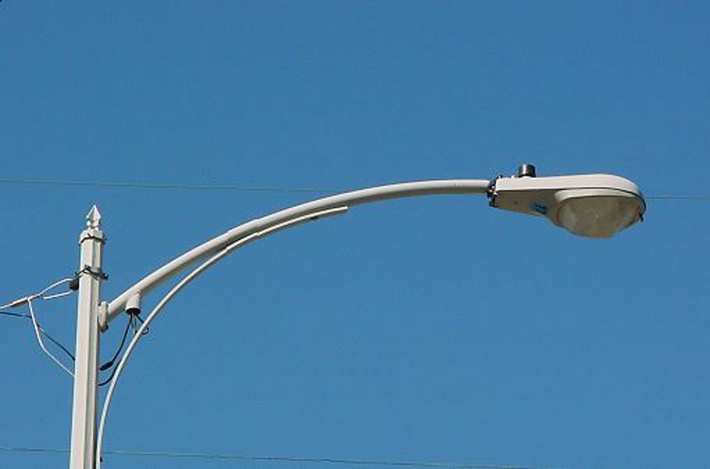 satna street light दूधिया रोशनी से जगमग होंगे शहर के मुख्यमार्ग
