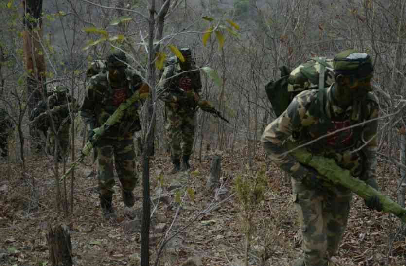 Army Soldier Dance CRPF के नवआरक्षकों ने फिल्मी गानों पर दी प्रस्तुति,वीडियो वायरल