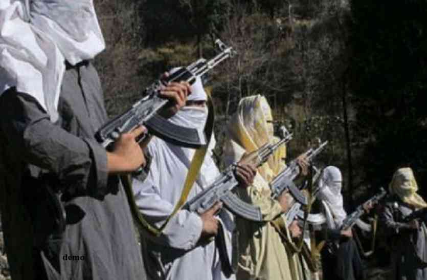 most wanted terrorist more than half dozen Absconding from azamgarh अब भी फरार हैं आजमगढ़ के आधा दर्जन से अधिक ये मोस्टवांटेड आतंकी