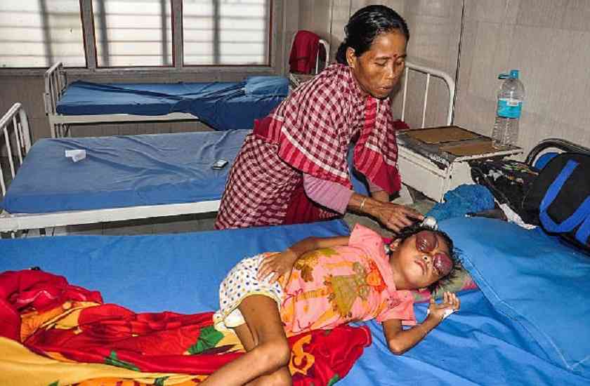 tripura,cancer,pictures,painkillers,chemotherapy,deteriorated,Bleeding,