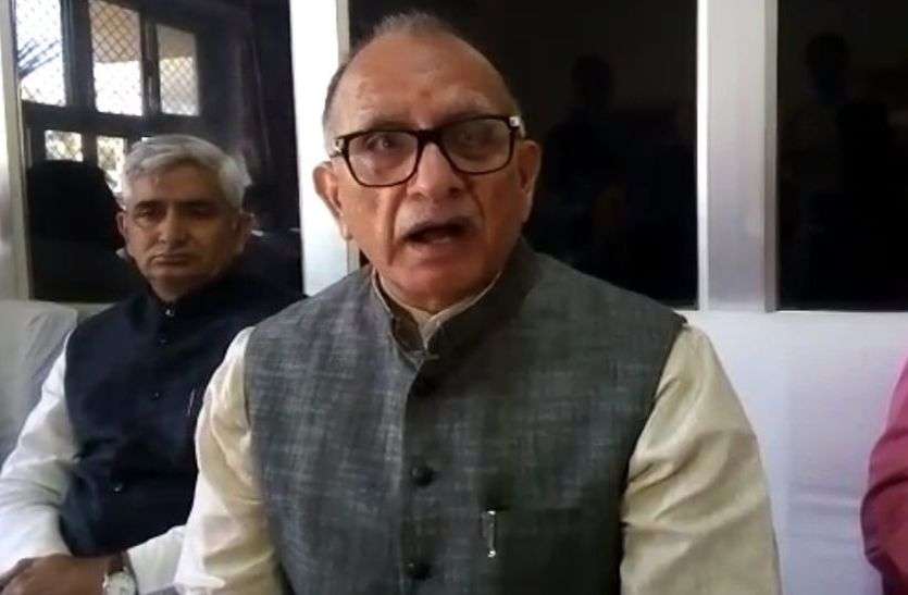 mla sona devi सोना देवी तो राज्यसभा से ही कांग्रेसी हो गई थी