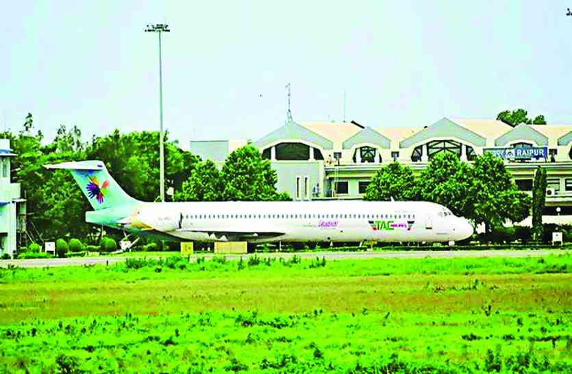 CG news बांग्लादेशी विमान 940 दिनों से खड़ी है भारत के इस एयरपोर्ट पर, ये है बड़ी वजह
