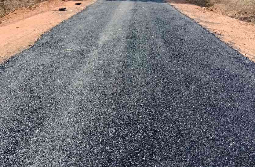 Rajsamand,Rajsamand news,Rajsamand Hindi news,Rajsamand local news,rajsamand news in hindi,rajsamand latest hindi news,rajsamand latest hindi news rajsamand,Latest News rajsamand,Latest hindi news rajsamand, Foundation stone : उच्च शिक्षा मंत्री और सांसद ने किया केलवा में किया गौरव पथ व माइनिंग सडक़ का शिलान्यास