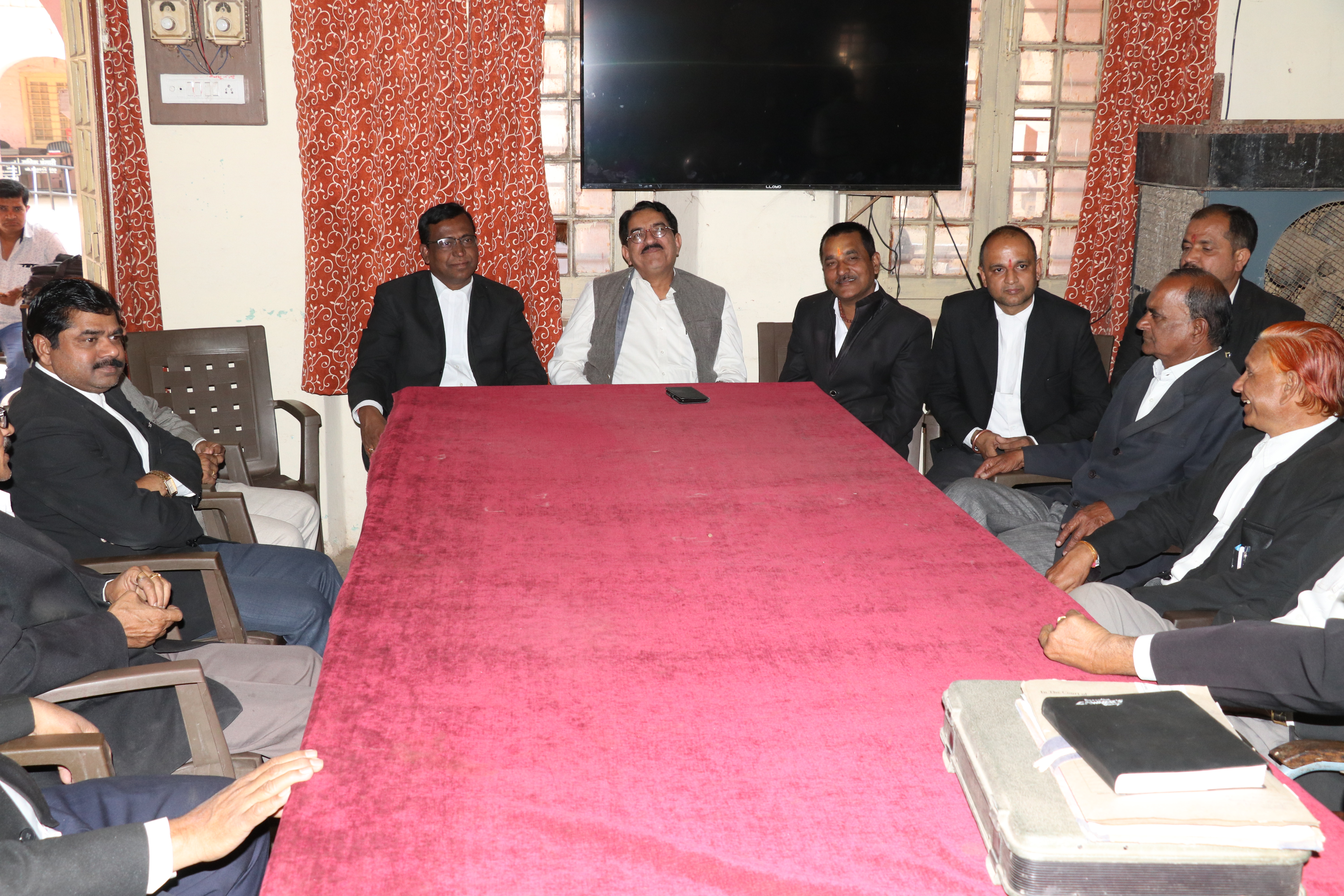 National Lok Adalat will be held on April 14 ...और जज साहब ने अधिवक्ताओं से मांगा सहयोग