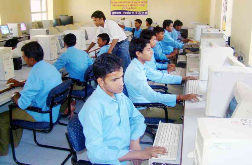 Students in high positions will now share their experiences उच्च पदों पर आसीन विद्यार्थी अब बांटेंगे अपने अनुभव