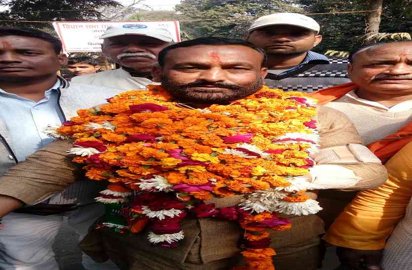BJP MLA not spend fund for development work in up VVIP जिले में भाजपा विधायकों ने खर्च नहीं की विकास कार्यो की धनराशि
