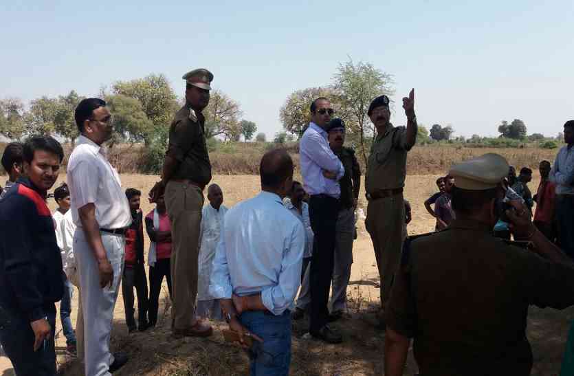 youth shot dead in jhansi बालू घाट पर बदमाशों की सनसनीखेज वारदात, गोली मारकर युवक की हत्या कर 15 लाख लूटे