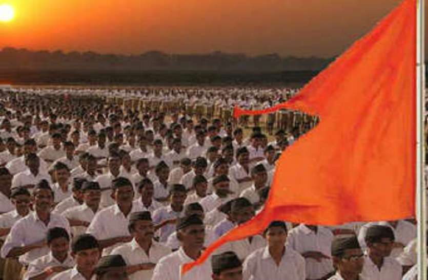 Digvijay Singh RSS के खिलाफ कांगे्रस नेता दिग्विजयसिंह का बड़ा बयान, दिल्ली से लेकर नागपुर तक हड़कंप