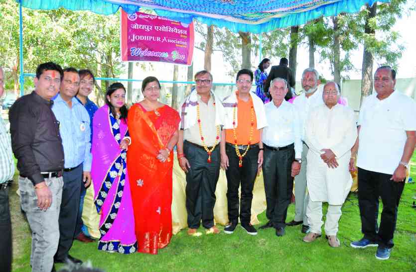 holi होलिकोत्सव में रंगारंग कार्यक्रमों से बांधा समां
