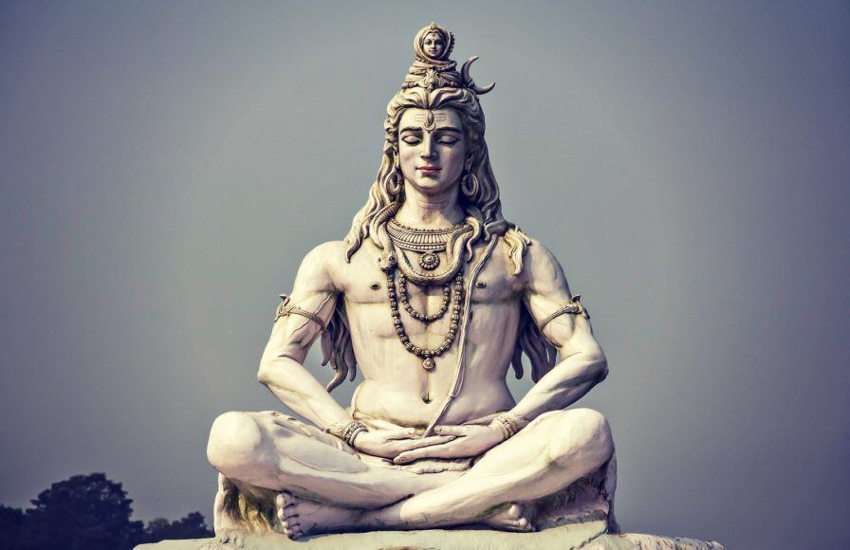 ekadashi vrat puja vidhi time date and rashi anusar daan