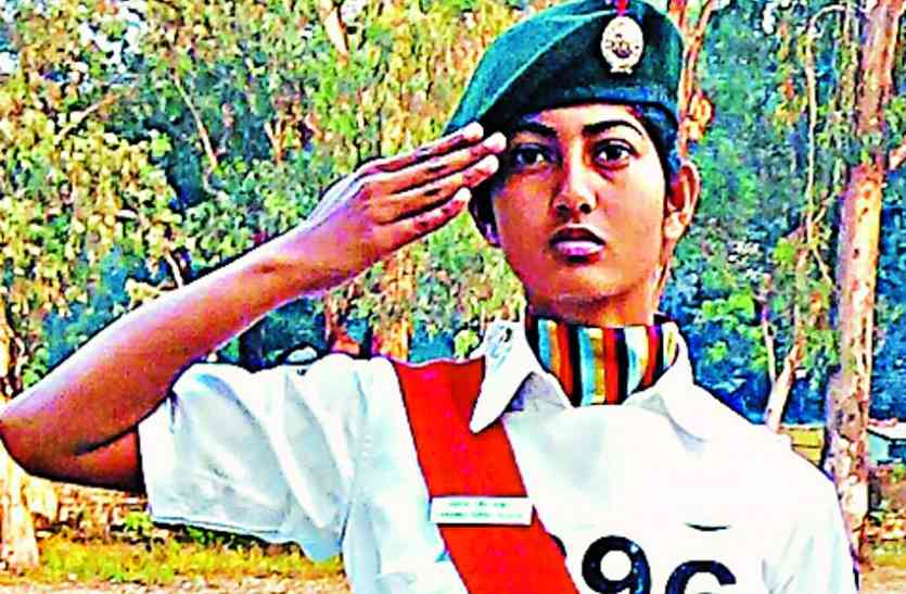 indian army- girls interested to join army ...मौका मिला तो मैं भी छलनी कर दूंगी दुश्मन का सीना...