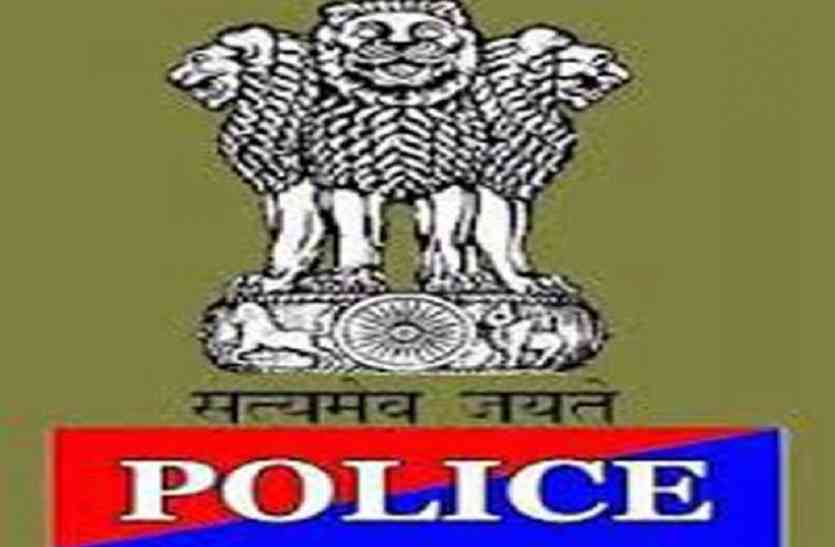 पुजारी ने पूर्व विधायक पर लगाया जानमाल की धमकी देने का आरोप पुजारी ने पूर्व विधायक पर लगाया जानमाल की धमकी देने का आरोप