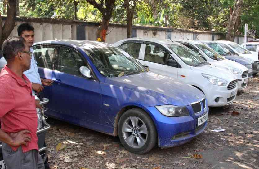 Kolkata West Bengal 200 से अधिक कारें चुराने वाला शातिर चोर गिरफ्तार, 60 कारें बरामद