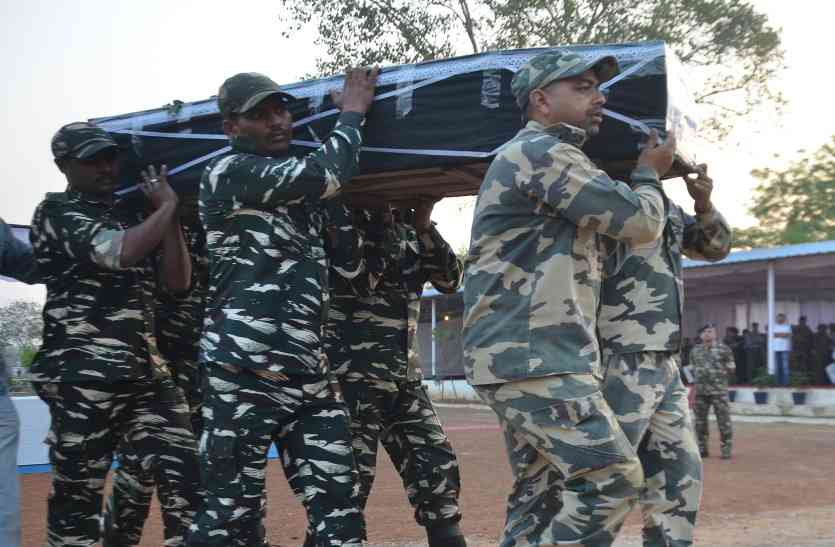 sukma naxal attack माँ ने अपने लाल को किया बर्थडे विश, लम्बी उम्र का दिया आशीर्वाद, लेकिन तभी आई जवान की ये खबर...