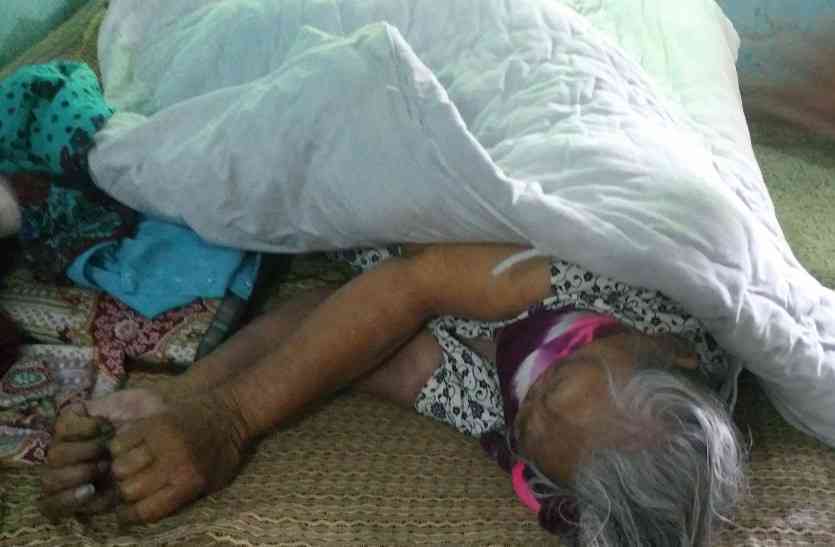 POLICE IS ALL SET TO REVEAL TRUTH OF ALWAR OLD WOMEN MURDER CASE अलवर वृद्धा हत्याकांड: जिस पर किया विश्वास, उसी ने कराई हत्या, बदमाशों के गिरेबां तक पहुंची पुलिस