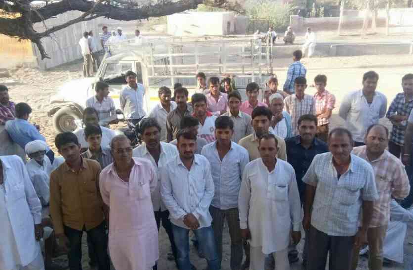 Subdivision officer arrived उपखण्ड अधिकारी पहुंचे उडसर, कार्यों का लिया जायजा