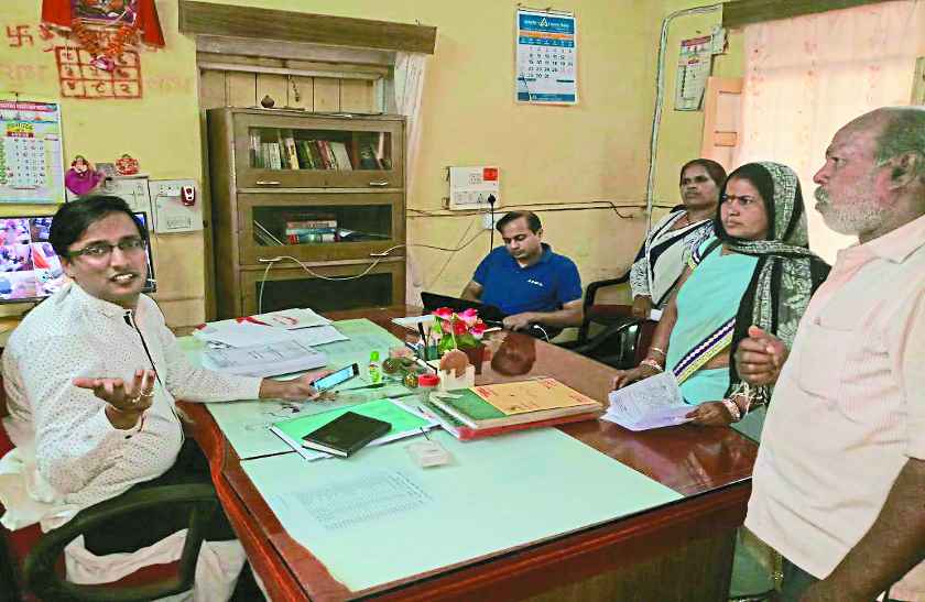 Hagar for water in the city, CMO is engaged in increasing the income o नगर में पानी के लिए हाहाकार, सीएमओ नगर पालिका की आय बढ़ाने में लगे