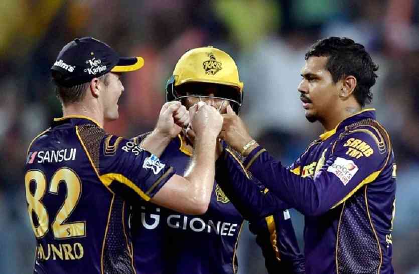 spinner Sunil Narain in big trouble, may get ban from playing IPL लिन और जॉनसन के बाद अब KKR के इस दिग्गज का खेलना संदिग्ध, ICC कर सकता हैं बैन