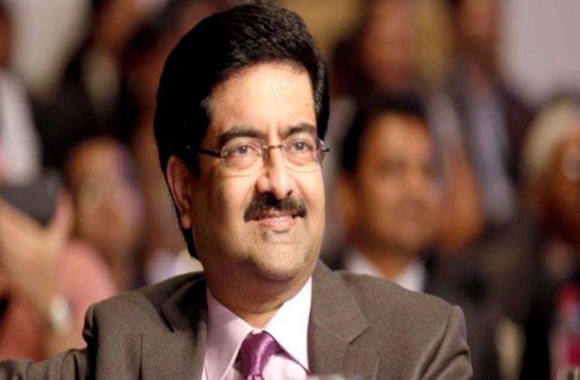 KM Birla 28 साल की उम्र में ही बिरला ग्रुप के मालिक बन गए थे आइडिया-वोडाफोन के नए चेयरमैन केएम बिरला