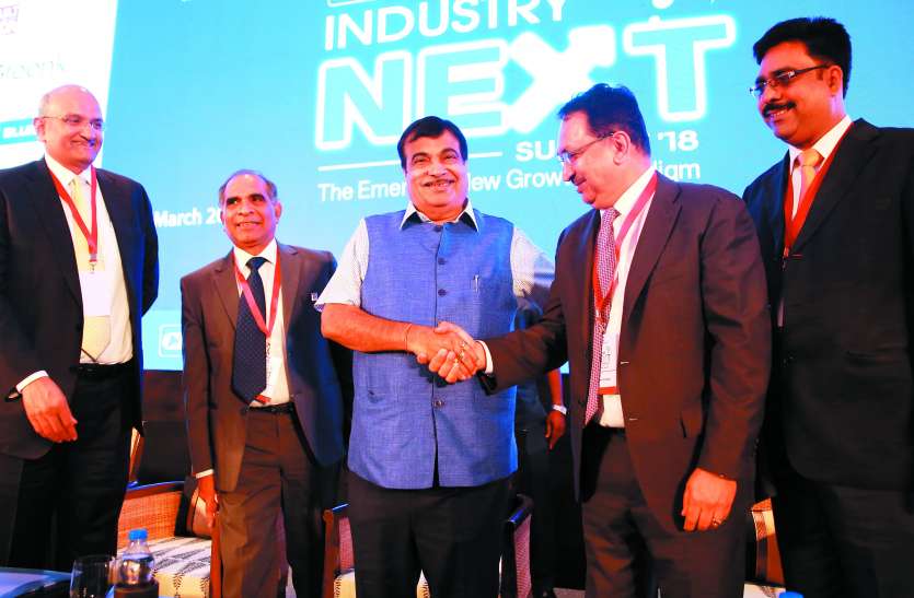 Karnataka,CII, NITIN GADKARI पानी की कमी नहीं, बर्बादी है असली समस्या : गडकरी