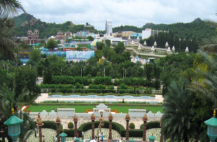 Hyderabad,airport,famous,ramoji film city,witches,shamshabad,Nizams property,graveyard,haunted places,Spooky,Banjara Hills,
