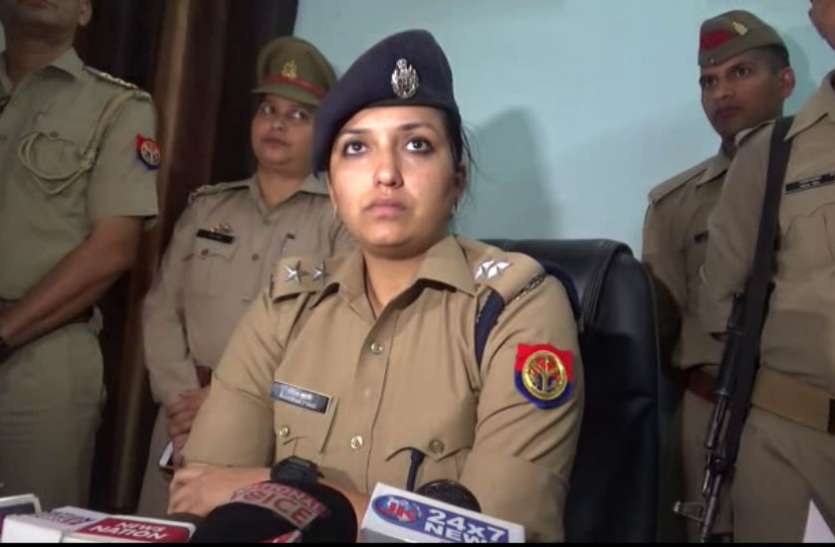 Asp Raveena Tyagi Busted Sex Racket In Tapasya Hotel Agra