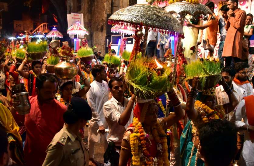 gupt navratri 2018 july आज प्रसन्न हैं ये देवी, देंगी मनचाहा वरदान- देखें आज का राशिफल पंचांग