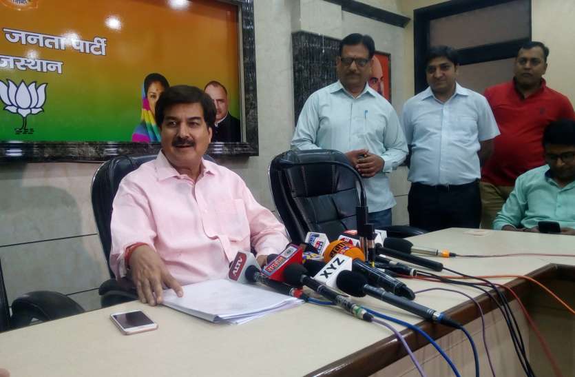rajpal singh shekhawat राजस्थान के मंत्री ने कांग्रेस पर किया ऐसा कटाक्ष, कांग्रेस को जरूर आएगा गुस्सा