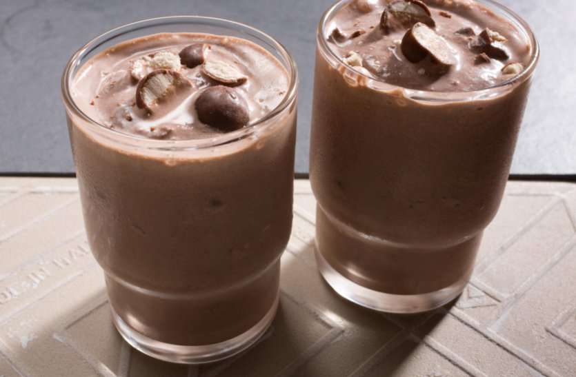 famous homemade drinks for summer ये हैं गर्मी के बेस्ट कोल्ड ड्रिंक, रिफ्रेशमेंट के साथ देते हैं एनर्जी