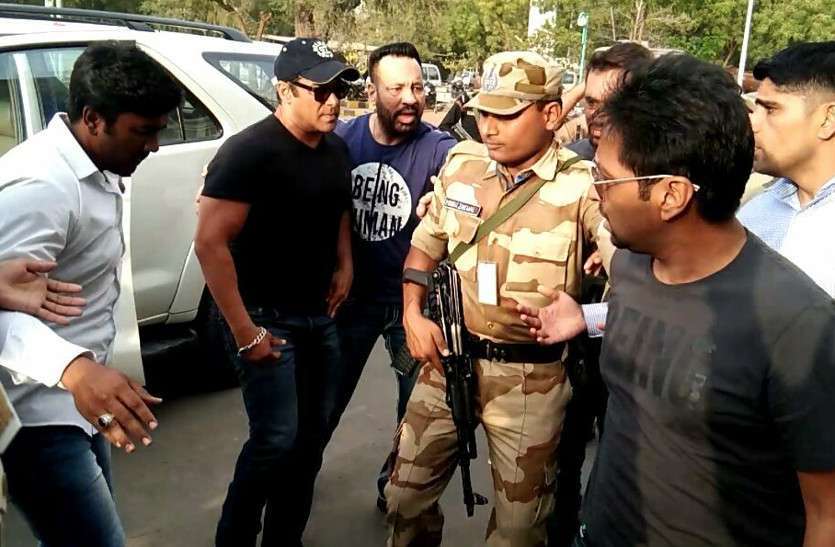 salmaan सलमान खान को अब एक और बड़ी राहत, जोधपुर की जिला एवं सत्र न्यायालय ने दी विदेश जाने की अनुमति