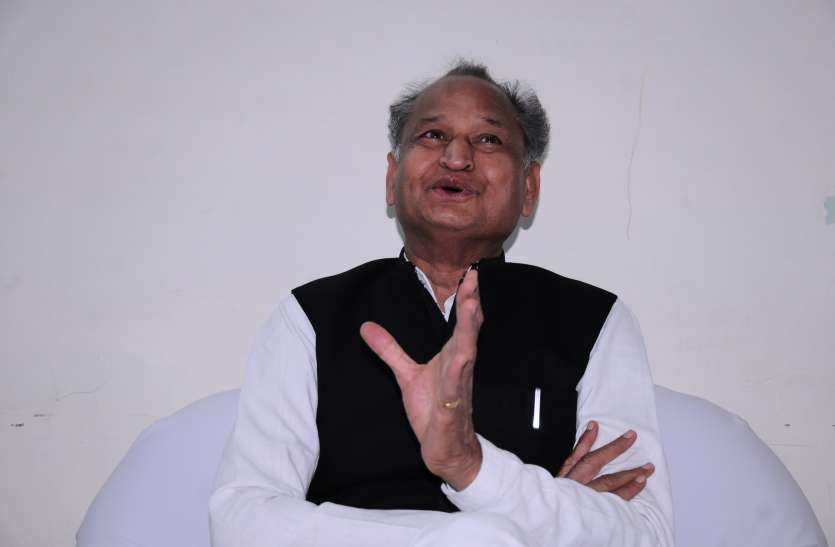 Ashok Gehlot अशोक गहलोत को धमकी देने वाले की गिरफ्तारी से मिटी चिंता